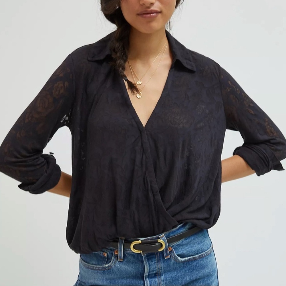 Maeve by Anthropologie Lydia Floral Burnout Top Black Long Sleeve Wrap Top Small
